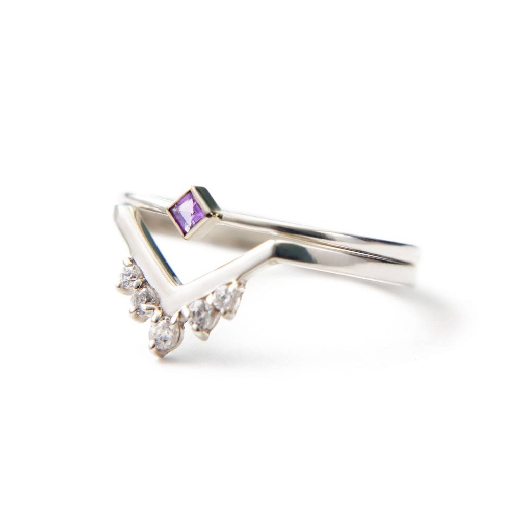 Princess cut diamond chevron ring in 14k white gold